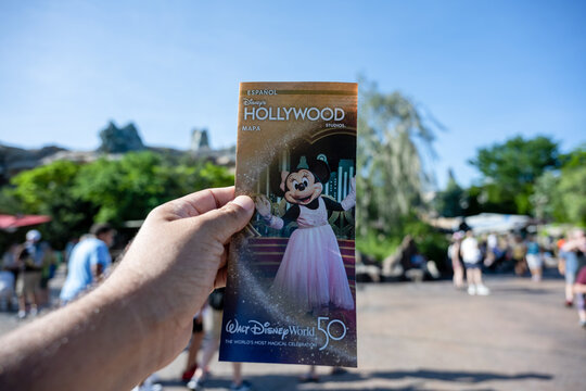 50 a&ntilde;os de Walt Disney World parques tem&aacute;ticos