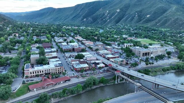 Colorado, Cities, Mountains, Lakes, Towns, National Parks 