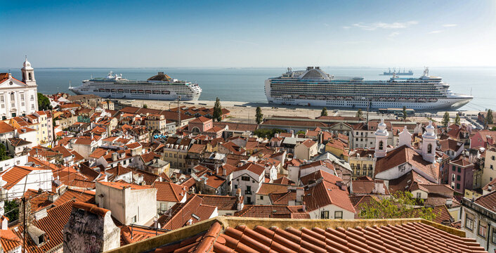 Blick auf die Altstadt von Lissabon