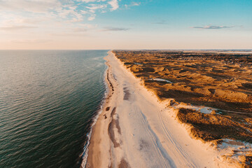 die wunderschöne Küste von Hvide Sande in Dänemark