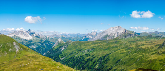 A beautiful panoramic view from the Glingspitze peak in the Austrian Alps.