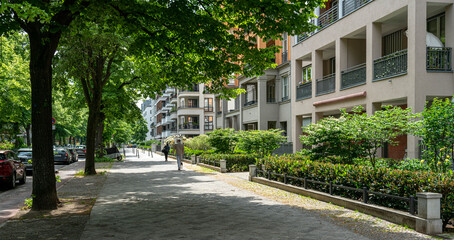 moderne Wohnviertel mit Luxuswohnungen und Eigentumswohnungen, Berlin, Deutschland