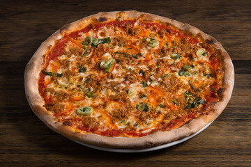 Pizza with minced meat.