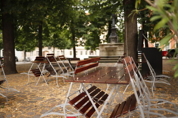 Kawiarnia, stoliki za zewnątrz, Drezno, Niemcy