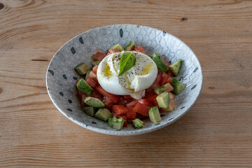Ensalada de burrata. Cocina fusión. 