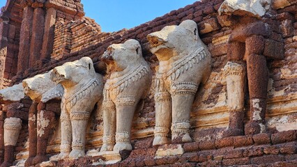 Fototapeta premium Historical Park, Kamphaeng Phet, Thailand January 05, 2023