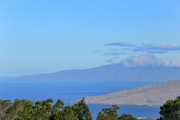 Obraz premium A view of Lanai from Maui, Hawaii