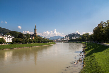 Fototapeta na wymiar Looking back towards the city of Salzburg