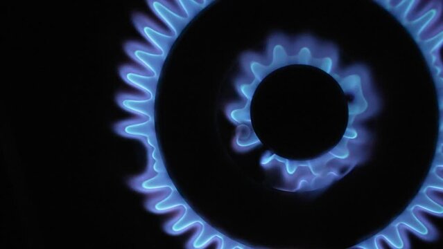 Ignition from natural gas. Close up, slow motion. Top-Down Motion.mp4