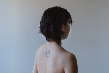 若いアジア人女性のポートレート