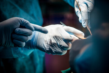 hands of a surgeon