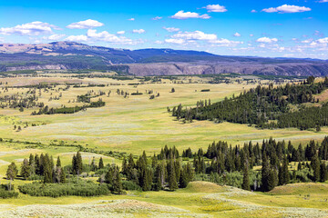 Lamar Valley mountain landscape in Yellowstone National Park in autumn