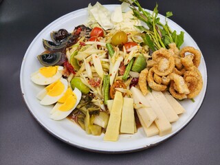 Traditional Thai food papaya salad