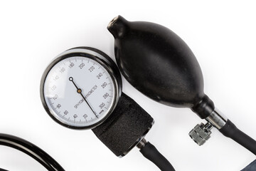 Aneroid manometer and rubber bulb of the mechanical aneroid sphygmomanometer