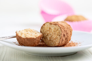 Small truffle cake (potato cake).