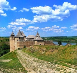 Fototapeta na wymiar Panoramic landscape of the ancient medieval Khotyn castle, located on the banks of the Dniester river. Khotin. One of the seven wonders of Ukraine. Chernivtsi region Ukraine