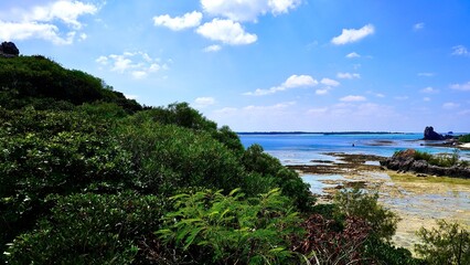 沖縄県伊是名島の二見ヶ浦