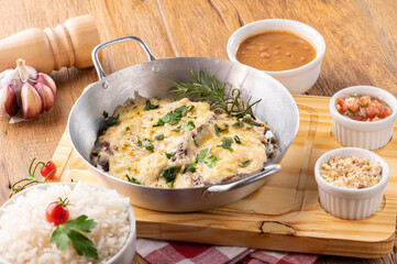 culinária, prato, fritar, prato, almoço, culinária, biscoito de aveia, galinha, epicure, carne de porco, assadas, delicioso, carne, quente, cozinhar, branco, close up, fritar, gostoso