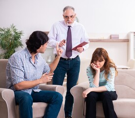 Young pair visiting experienced doctor psychologist