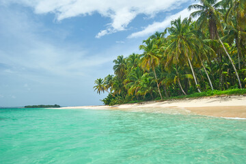 Tropical beach on Cayo Zapatilla, Panama