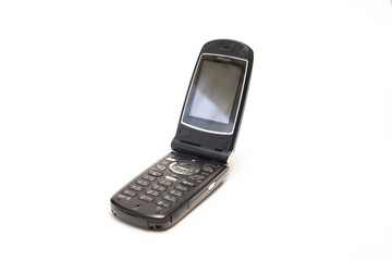 白背景の折り畳み式携帯電話