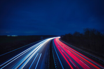 Langzeitbelichtung - Autobahn - Strasse - Traffic - Travel - Background - Line - Ecology - Highway - Long Exposure - Motorway  - Night Traffic - Light Trails - High quality photo	