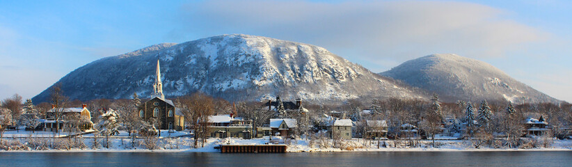 Mont St-Hilaire at distance from across Richelieu River, taken from Beloeil, Qc