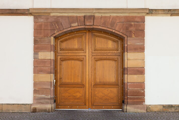 beautiful gate in the commune of Eguisheim