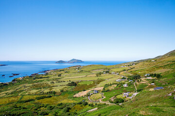 Fototapeta premium Landscape of beach, hills and atlantic ocean of beautiful Ring of Kerry, Ireland. Travel destination for many tourists