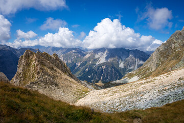 Fototapeta na wymiar Alpine glaciers and mountains landscape in French alps