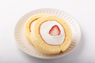 いちごロールケーキ