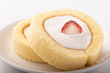 いちごロールケーキ