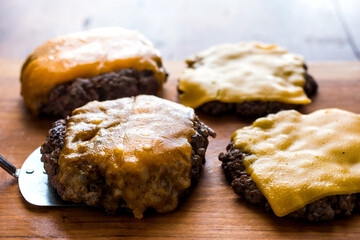 Classic Cheeseburger