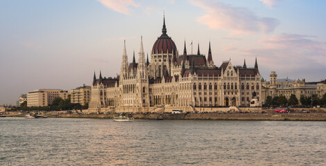 Obraz na płótnie Canvas The Hungarian Parliament Building in Budapest