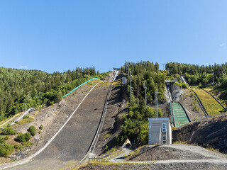 Skischanzen und die größte Skiflugschanze der Welt in Vikersund