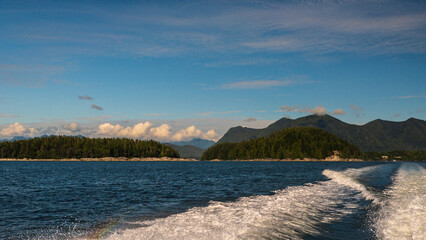 Obraz premium pacific ocean seascape in front of Tofino, Vancouver Island, Canada