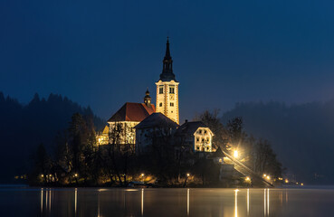 Bled kościół Słowenia  - obrazy, fototapety, plakaty
