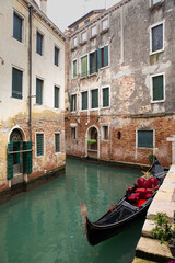 Obraz na płótnie Canvas Venice - Canal, buildings and foundations