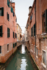 Fototapeta na wymiar Venice - Canal, buildings and foundations