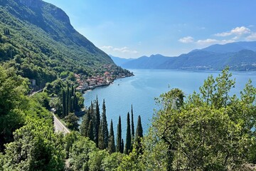 Obraz na płótnie Canvas view of Lake Como