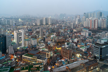 Fototapeta na wymiar Cityscape of Seoul capital of South Korea on a smoggy day