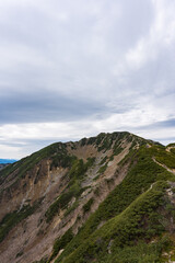 Fototapeta na wymiar 登山中の仙丈ヶ岳