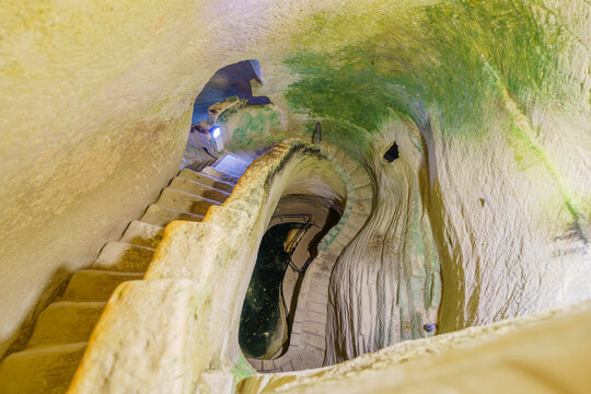 Ancient cave with a staircase, in Bet Guvrin