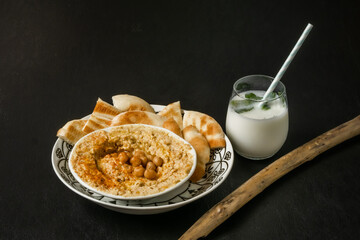 フムス　中東料理