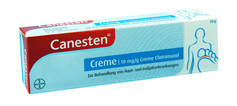 Bayer Canesten und Heilsalbe, healing ointment freigestellt  Hintergrund transparent