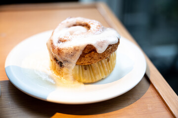 シナモンロール　カフェ