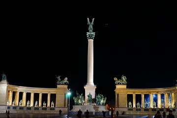 Fototapeta na wymiar Heroes square, Budapest, Hungary