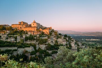 Fototapeta na wymiar Panoramic sunset view of Gordes in Provence, France