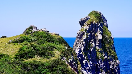 壱岐島のシンボルである猿岩の晴れた風景