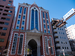 慶応大学東門　東京都港区三田